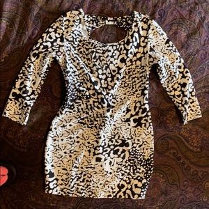 Black & White Print Sz M Bodycon Dress